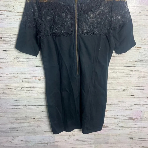 Bcbgmaxazria black  lace dress size small - Picture 6 of 7